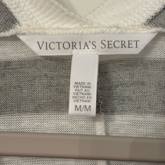 Victoria’s Secret Gray & White Striped Romper Drawstring Size M Pockets Viscose - Picture 5 of 13